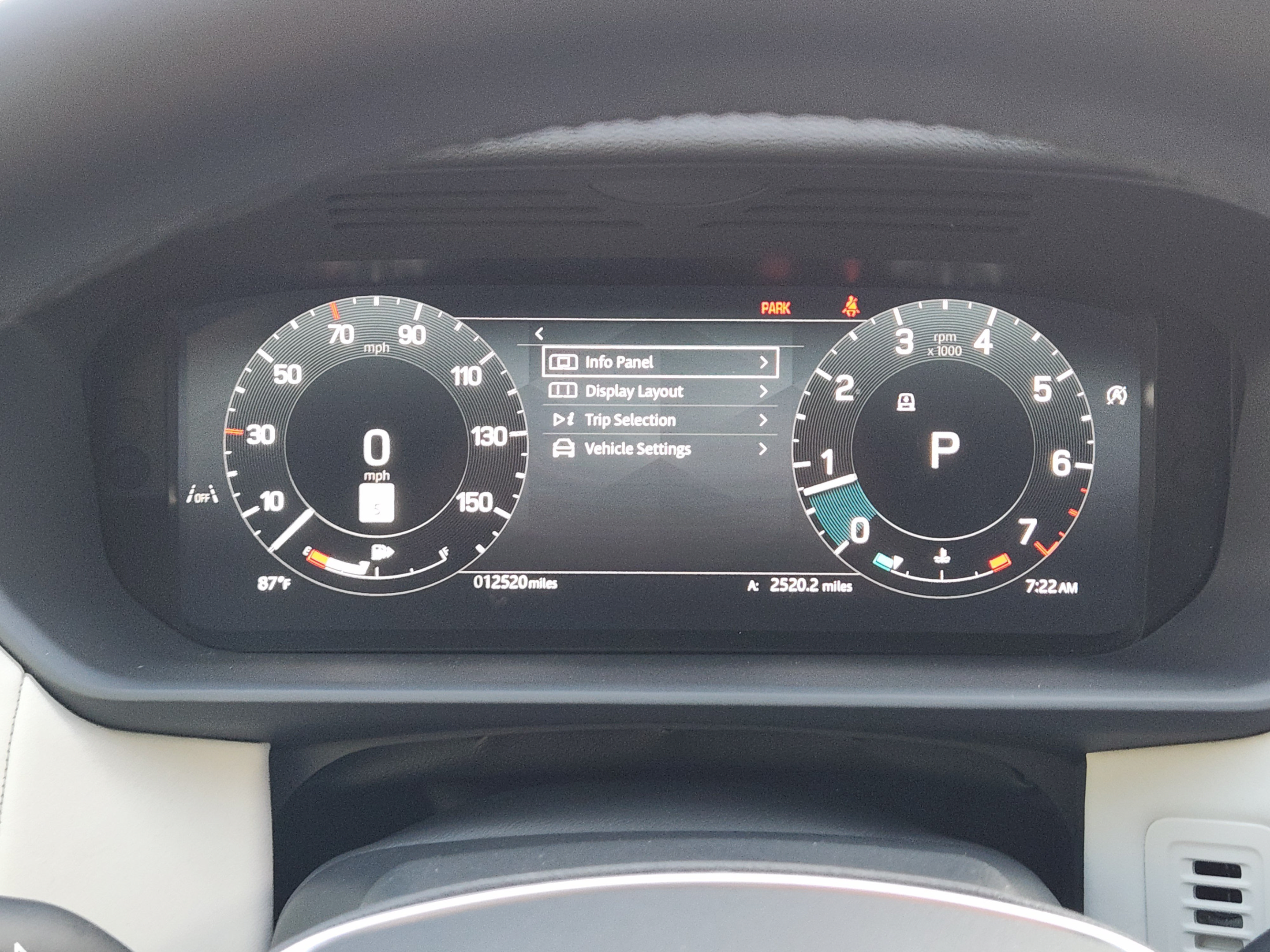 Certified 2025 Land Rover Discovery S AWD/4WD image 12