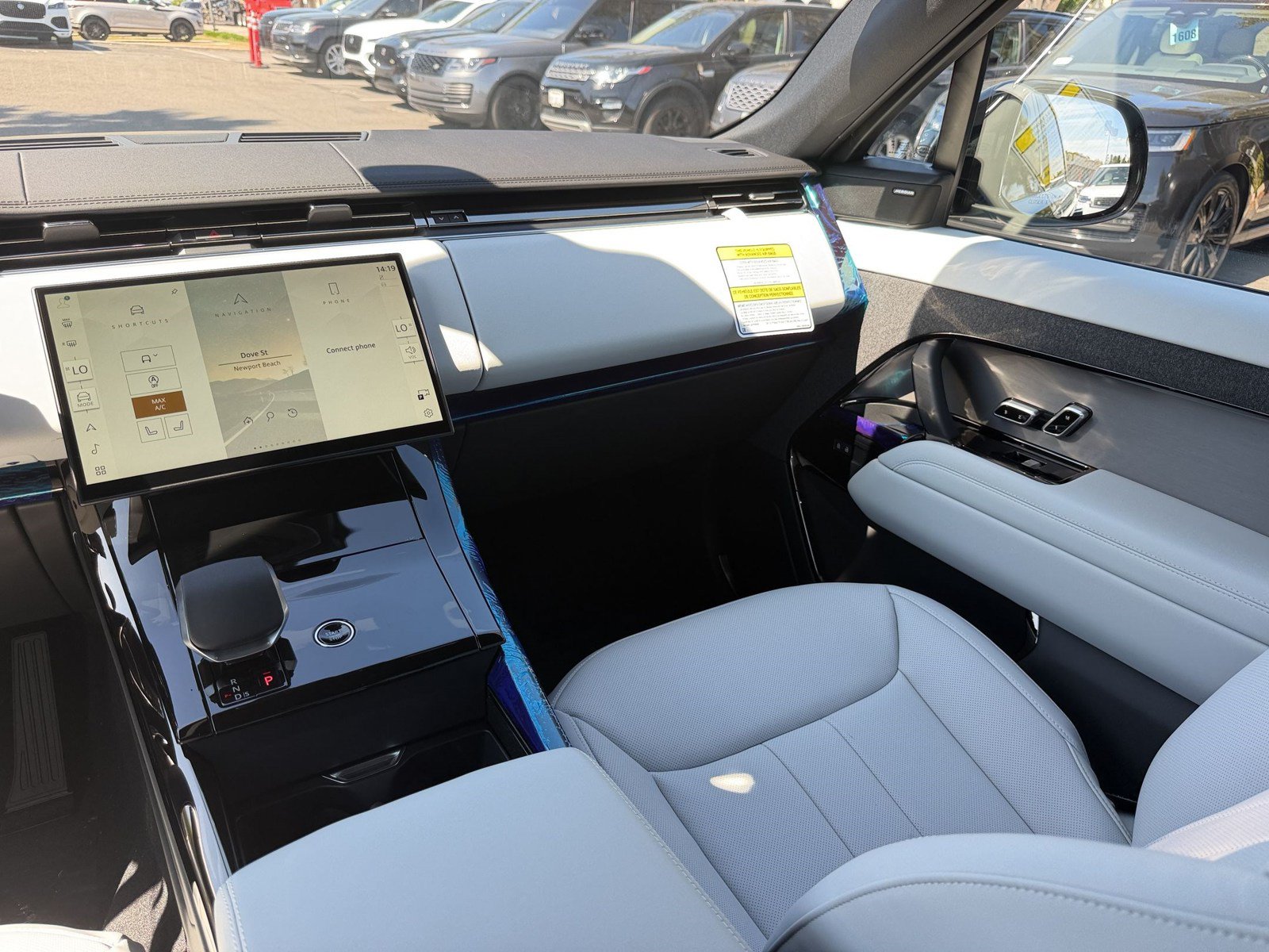 New 2027 Land Rover Range Rover Sport SE AWD/4WD image 30