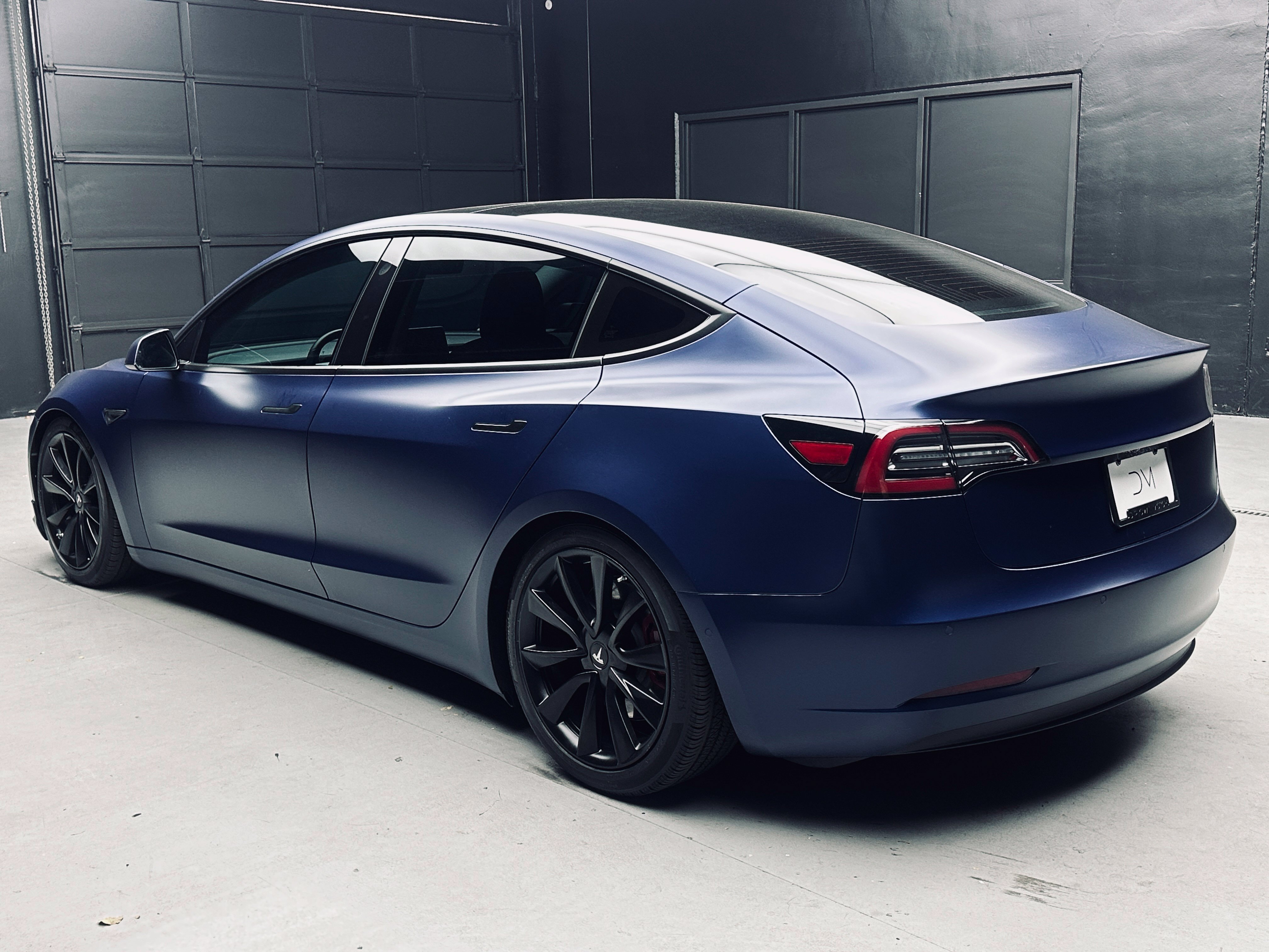 Used 2018 Tesla Model 3 Long Range AWD/4WD image 5