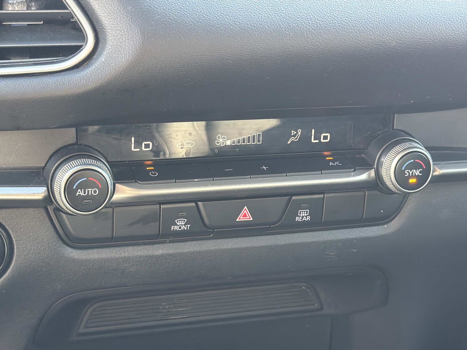 Used 2023 MAZDA CX-30 AWD 2.5 S w/ Select Package image 14