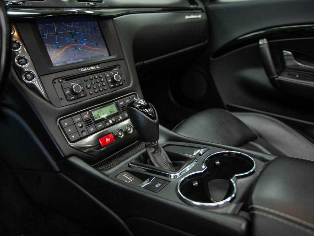 Used 2013 Maserati GranTurismo Convertible RWD image 28
