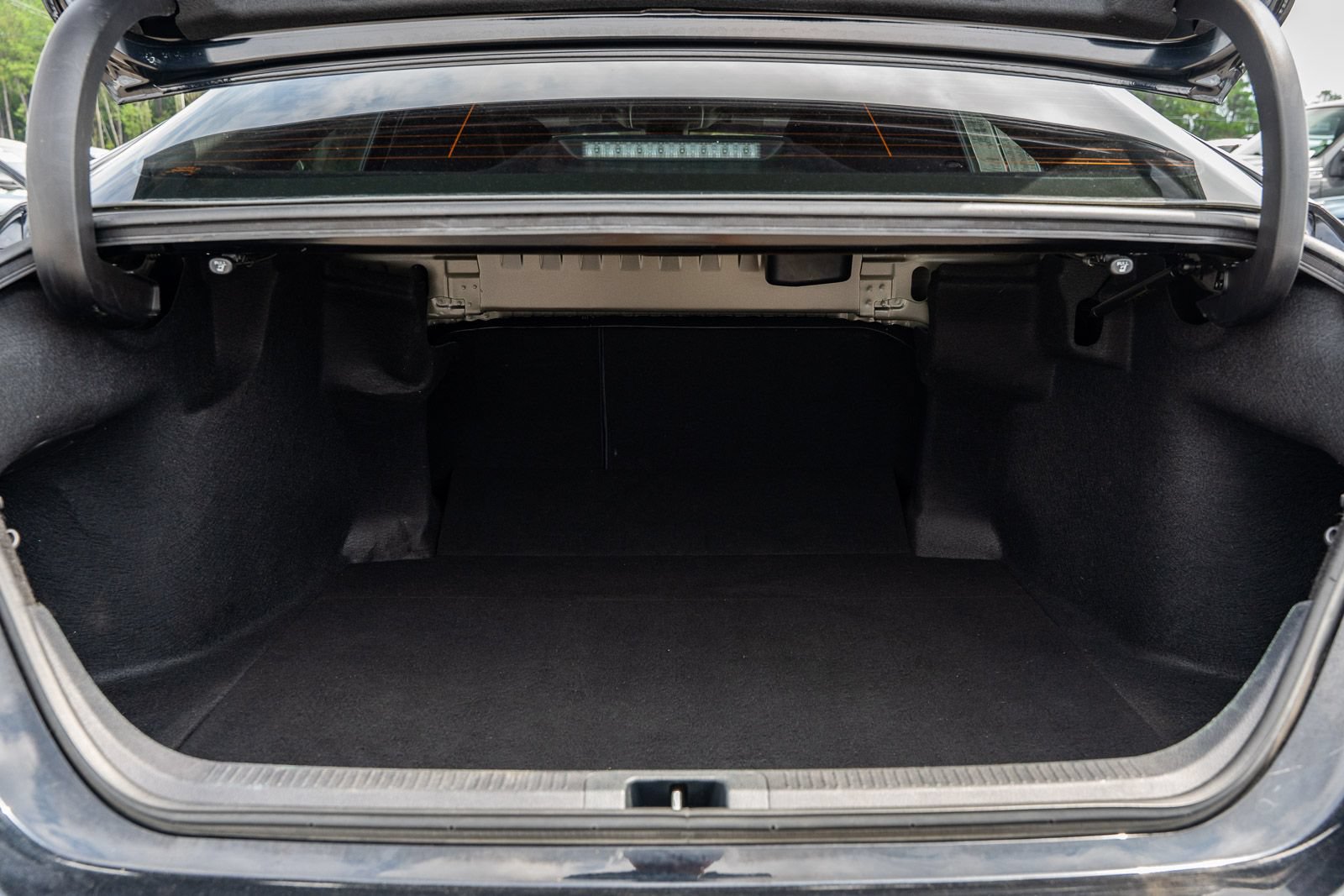 Used 2023 Toyota Camry SE FWD image 15