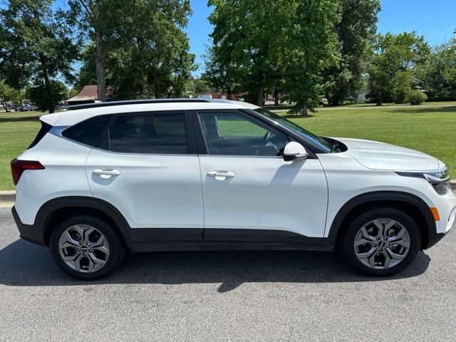 Certified 2024 Kia Seltos S FWD image 29