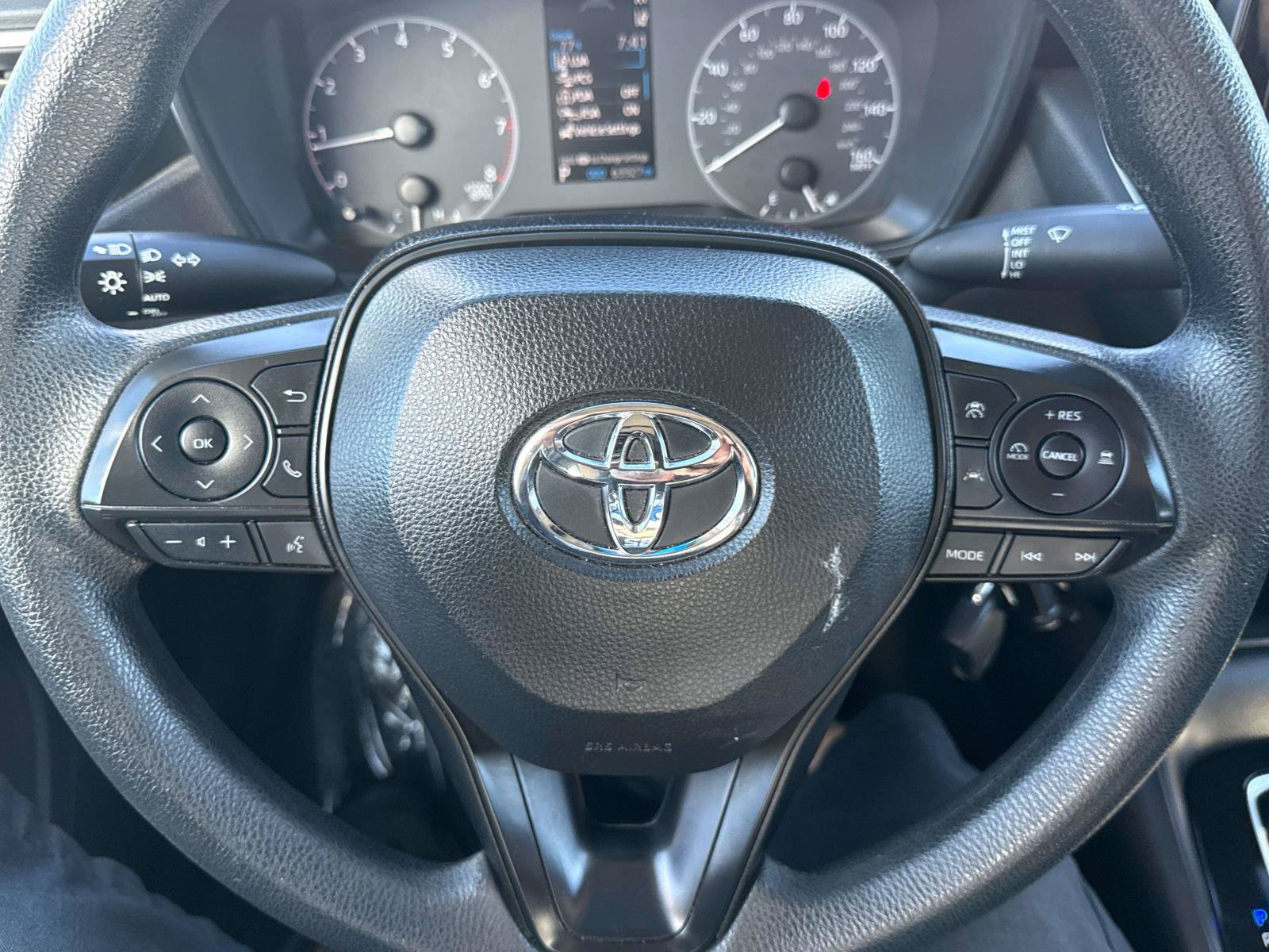 Used 2024 Toyota Corolla LE FWD image 26