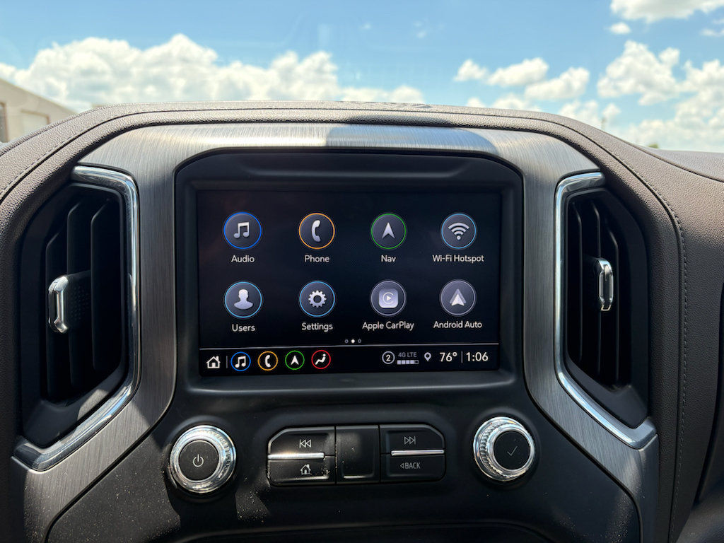 Used 2023 GMC Sierra 3500 Denali AWD/4WD image 10