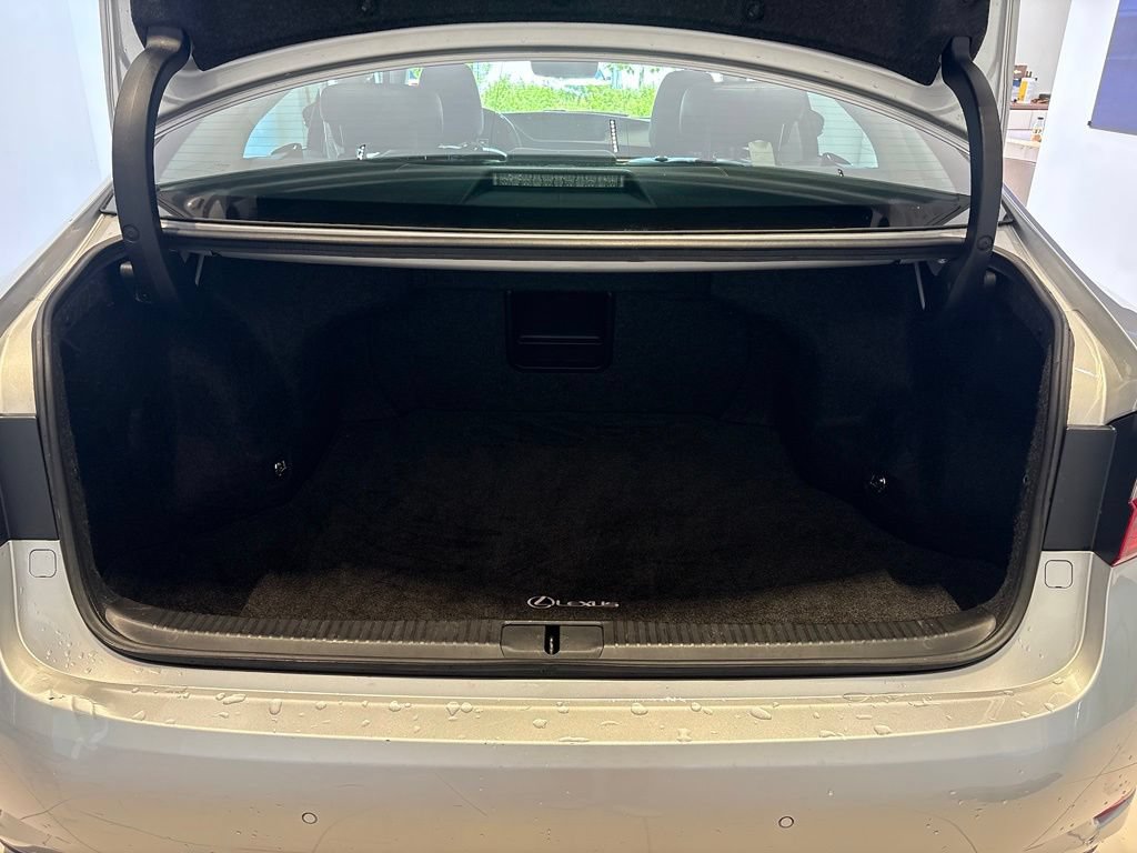 Used 2016 Lexus ES 350 w/ Luxury Package w/Wood Trim FWD image 20