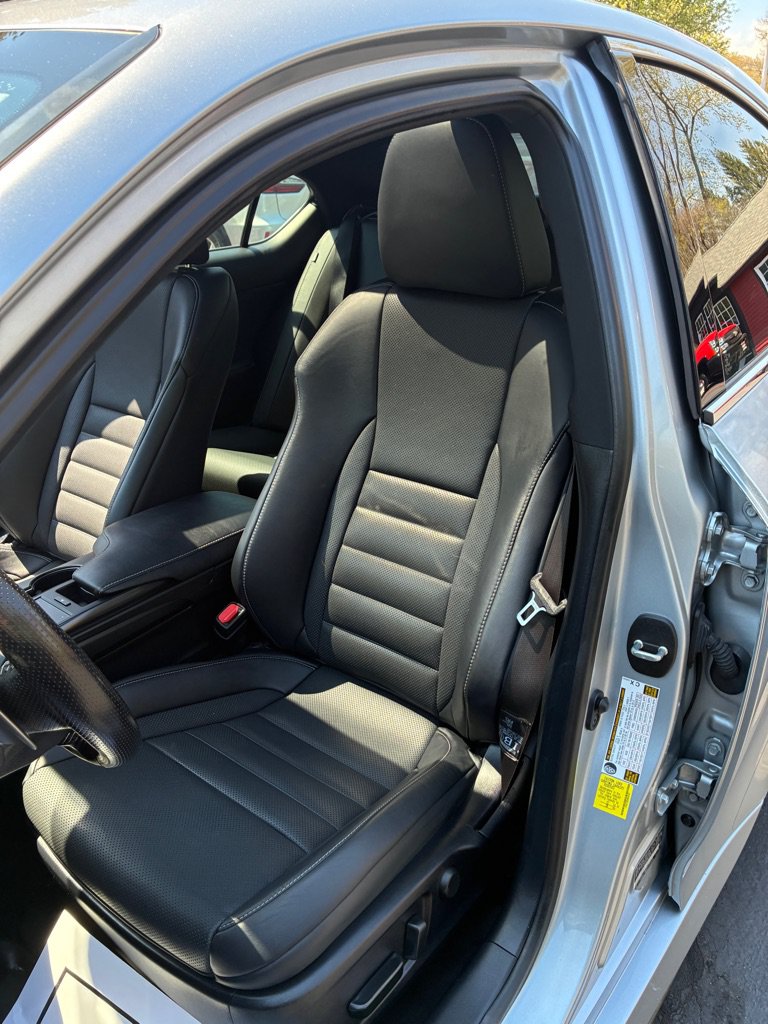Used 2022 Lexus IS 350 F Sport w/ Accessory Package AWD/4WD image 23
