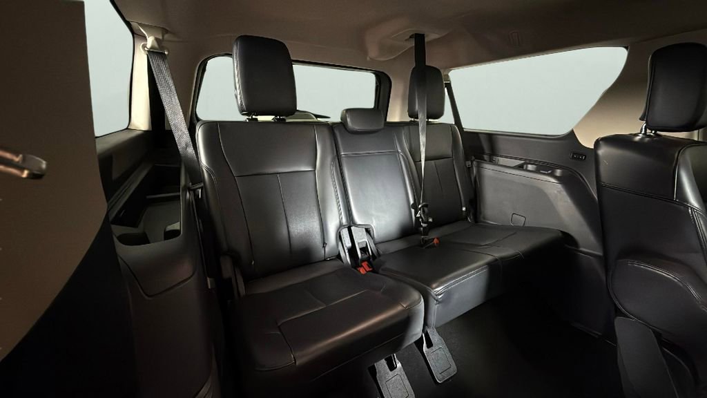 Used 2024 Ford Expedition Max XLT AWD/4WD image 31
