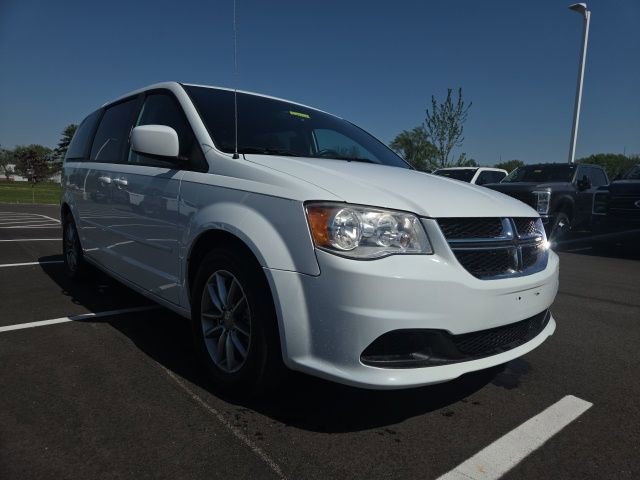 Used 2016 Dodge Grand Caravan SE
