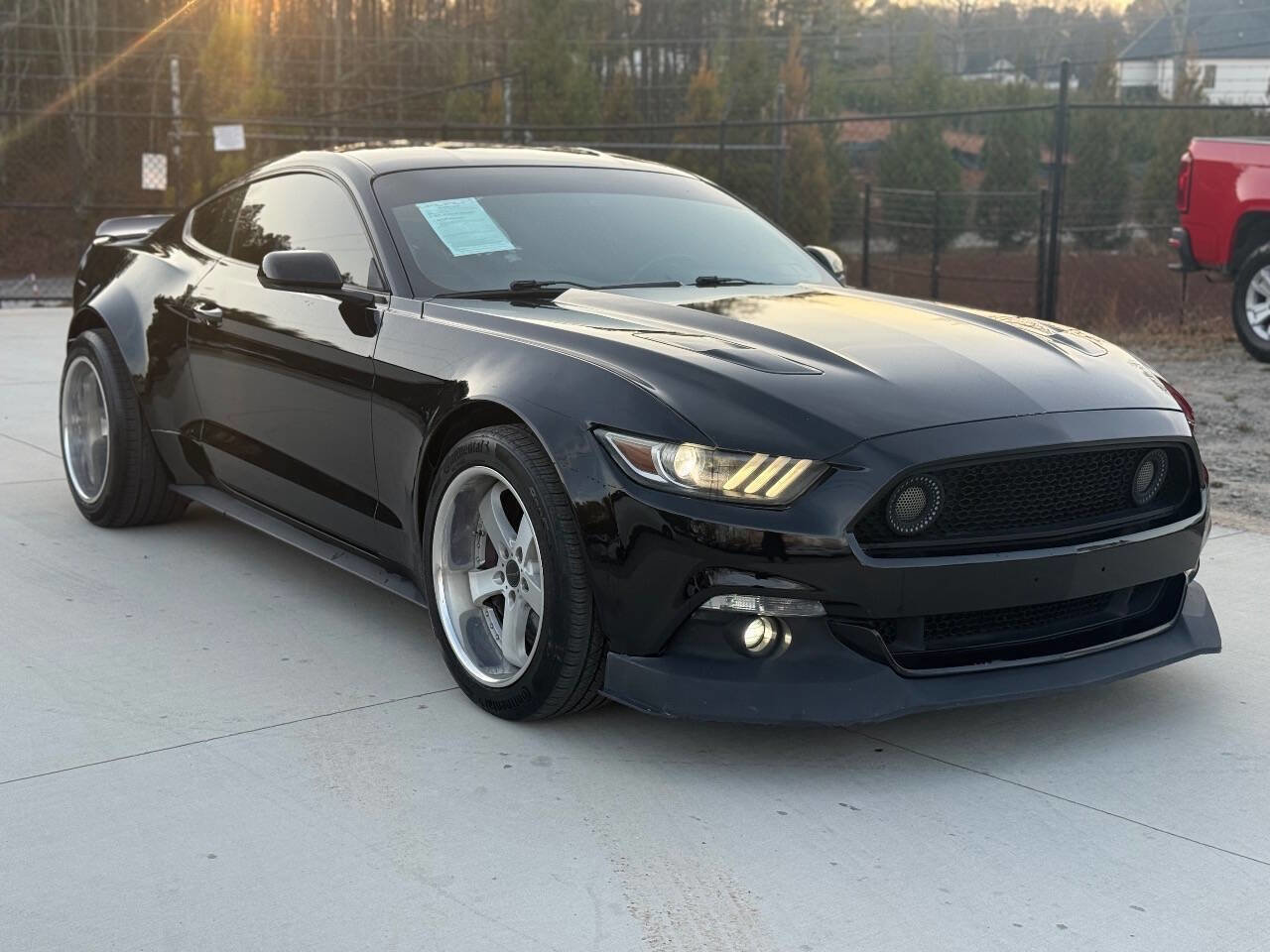 Used 2016 Ford Mustang GT w/ GT Performance Package image 3