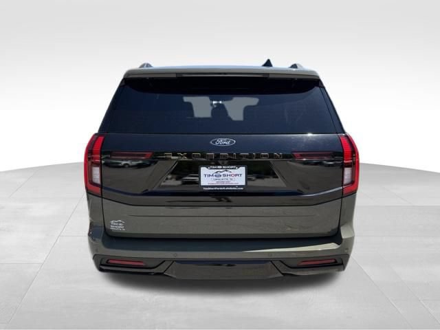 Used 2025 Ford Expedition Tremor AWD/4WD image 10