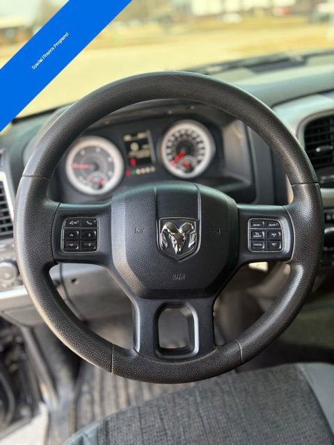 Used 2014 RAM 1500 Classic SLT AWD/4WD image 16