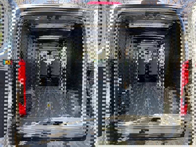 Used 2018 Ford Transit 350 148 Low Roof image 32