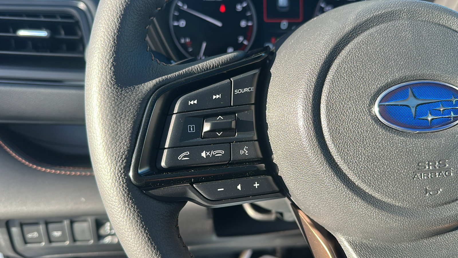 New 2025 Subaru Ascent Bronze Edition image 17