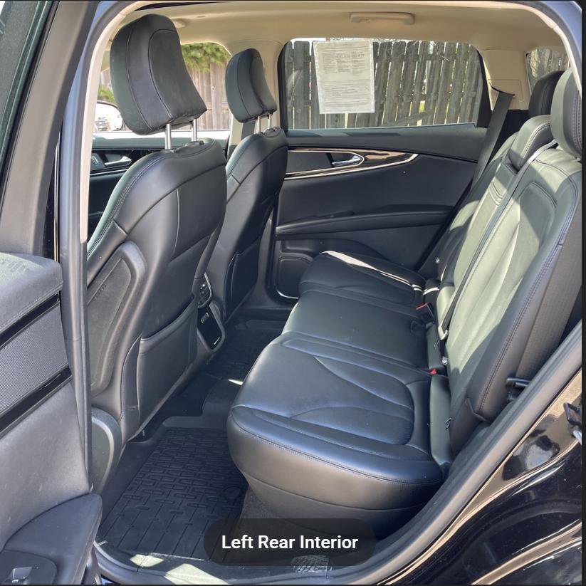 Used 2022 Lincoln Nautilus Reserve image 8