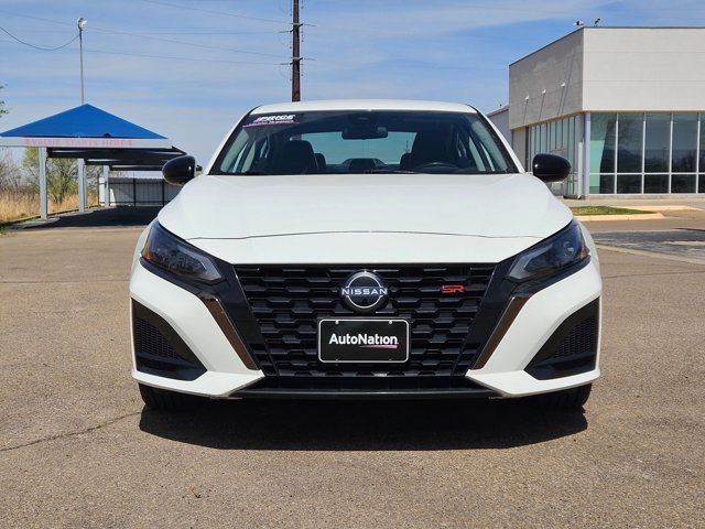 Used 2024 Nissan Altima 2.5 SR image 2