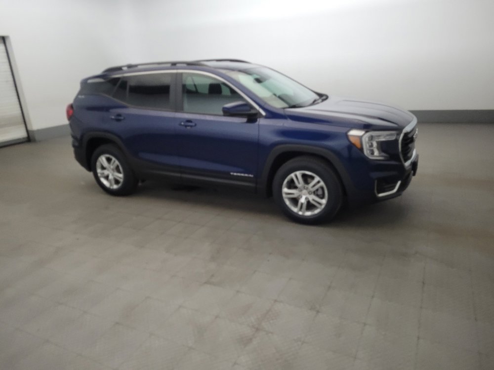 Used 2022 GMC Terrain SLE w/ Driver Convenience Package image 11