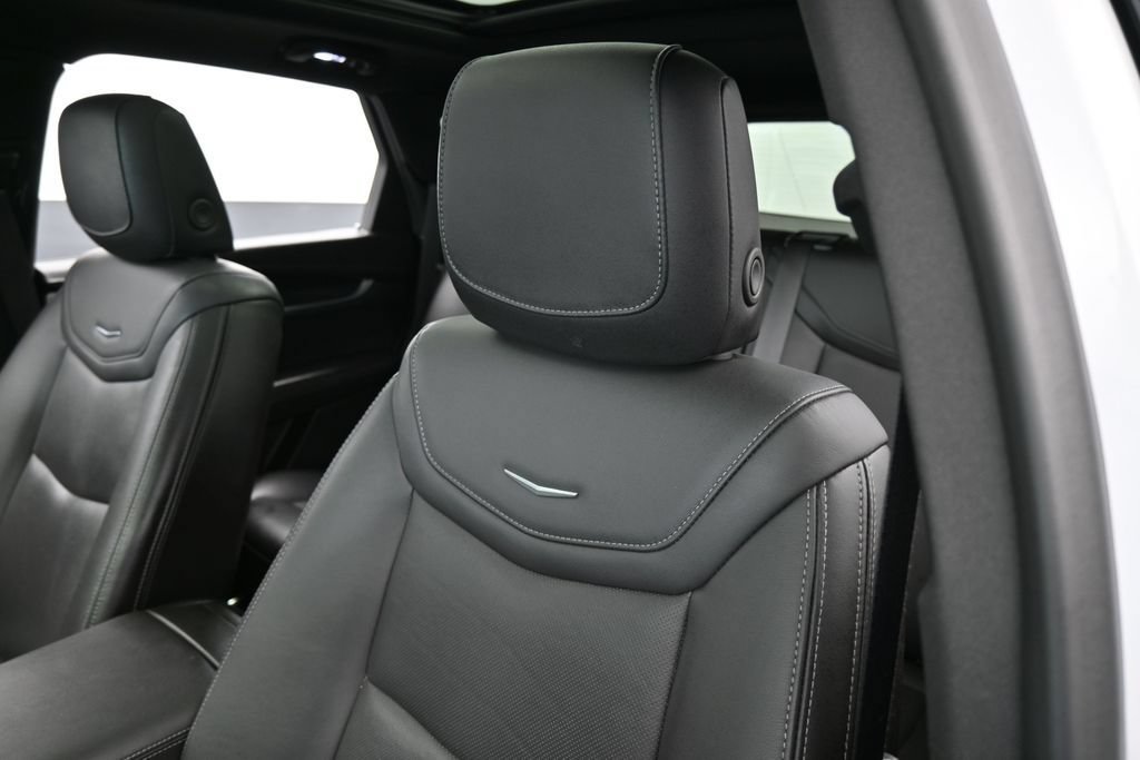 Used 2024 Cadillac XT5 Premium Luxury FWD image 19