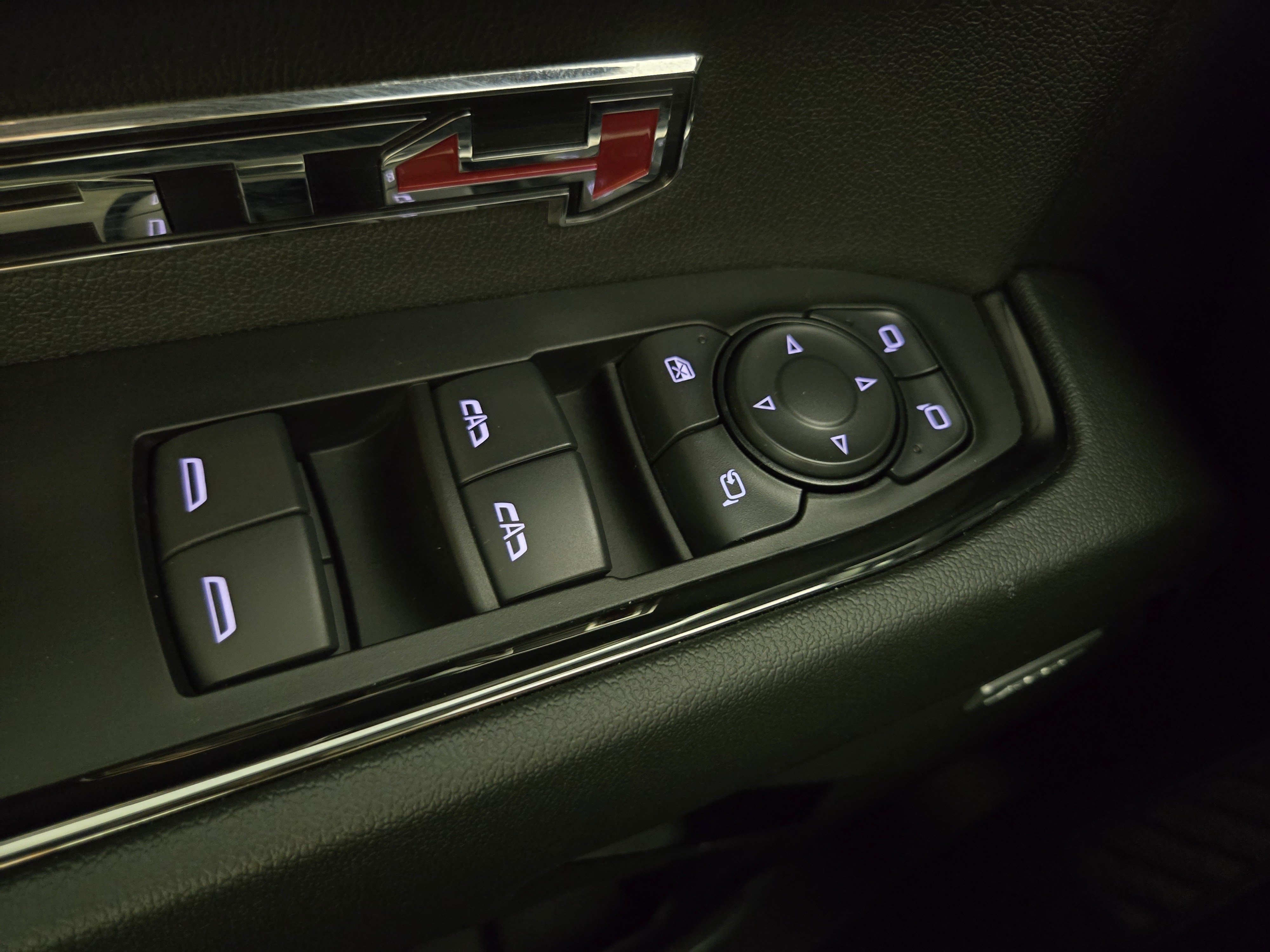 Used 2024 GMC Sierra 1500 AT4 w/ Technology Package AWD/4WD image 27