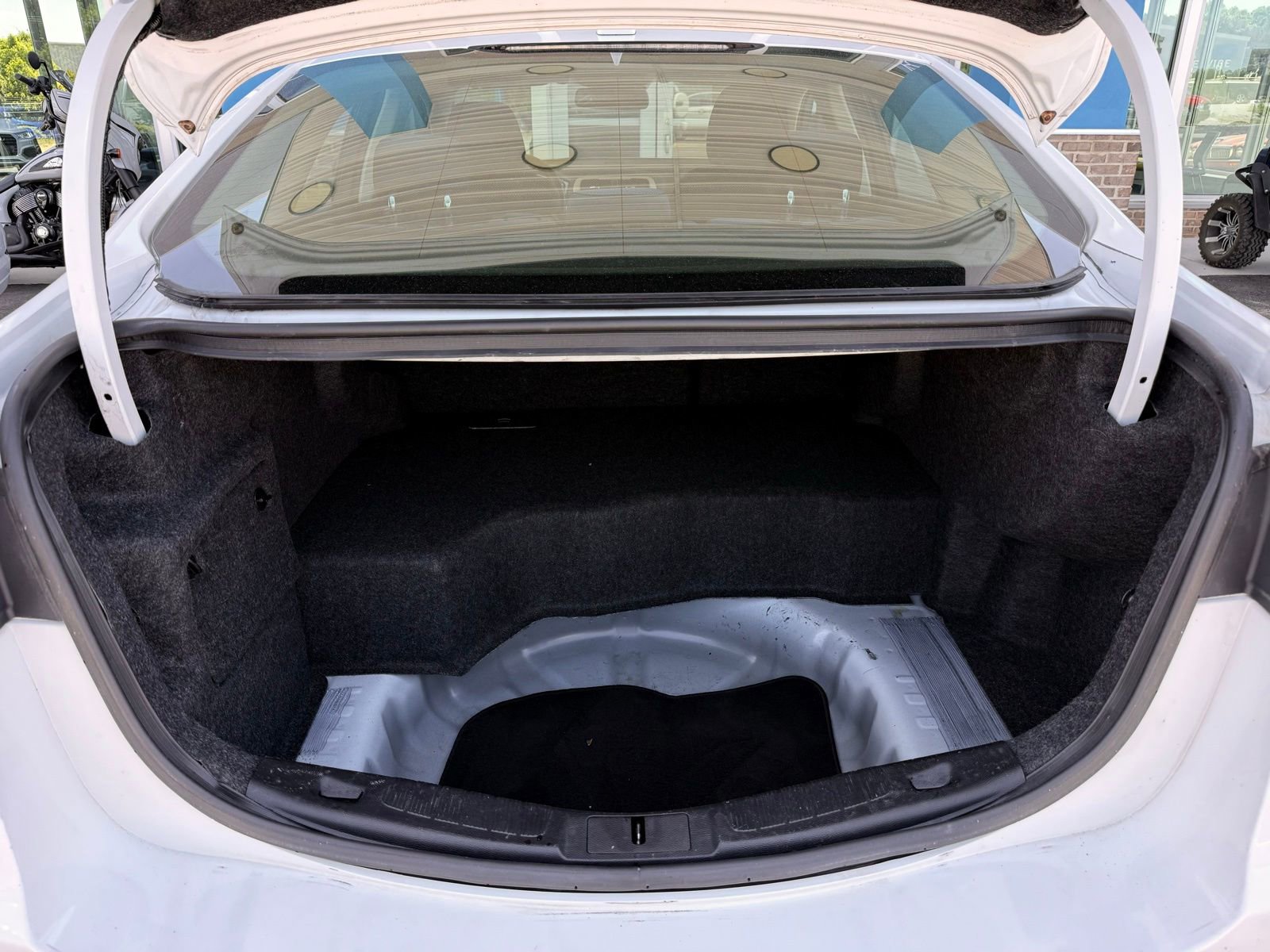 Used 2019 Ford Fusion SE FWD image 38