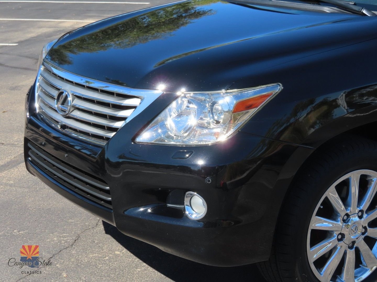 Used 2010 Lexus LX 570 4WD image 38
