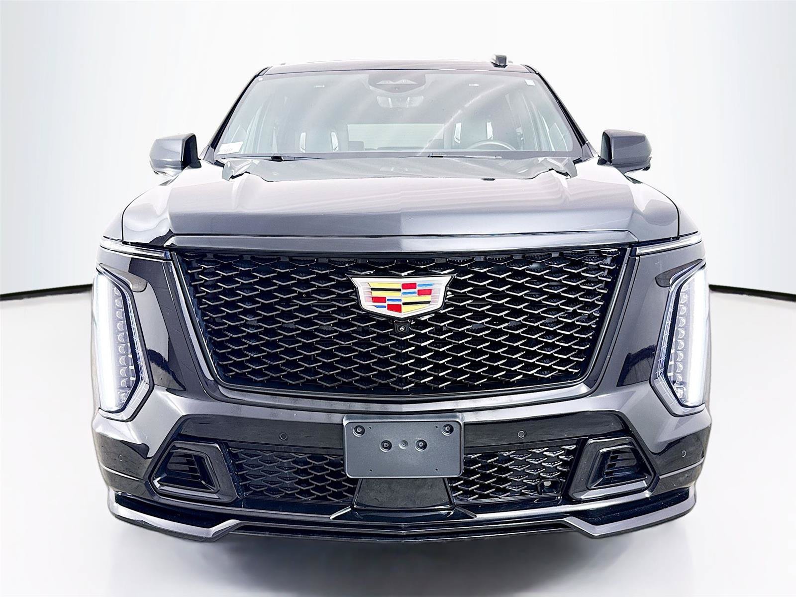 Used 2025 Cadillac Escalade ESV V AWD/4WD image 34
