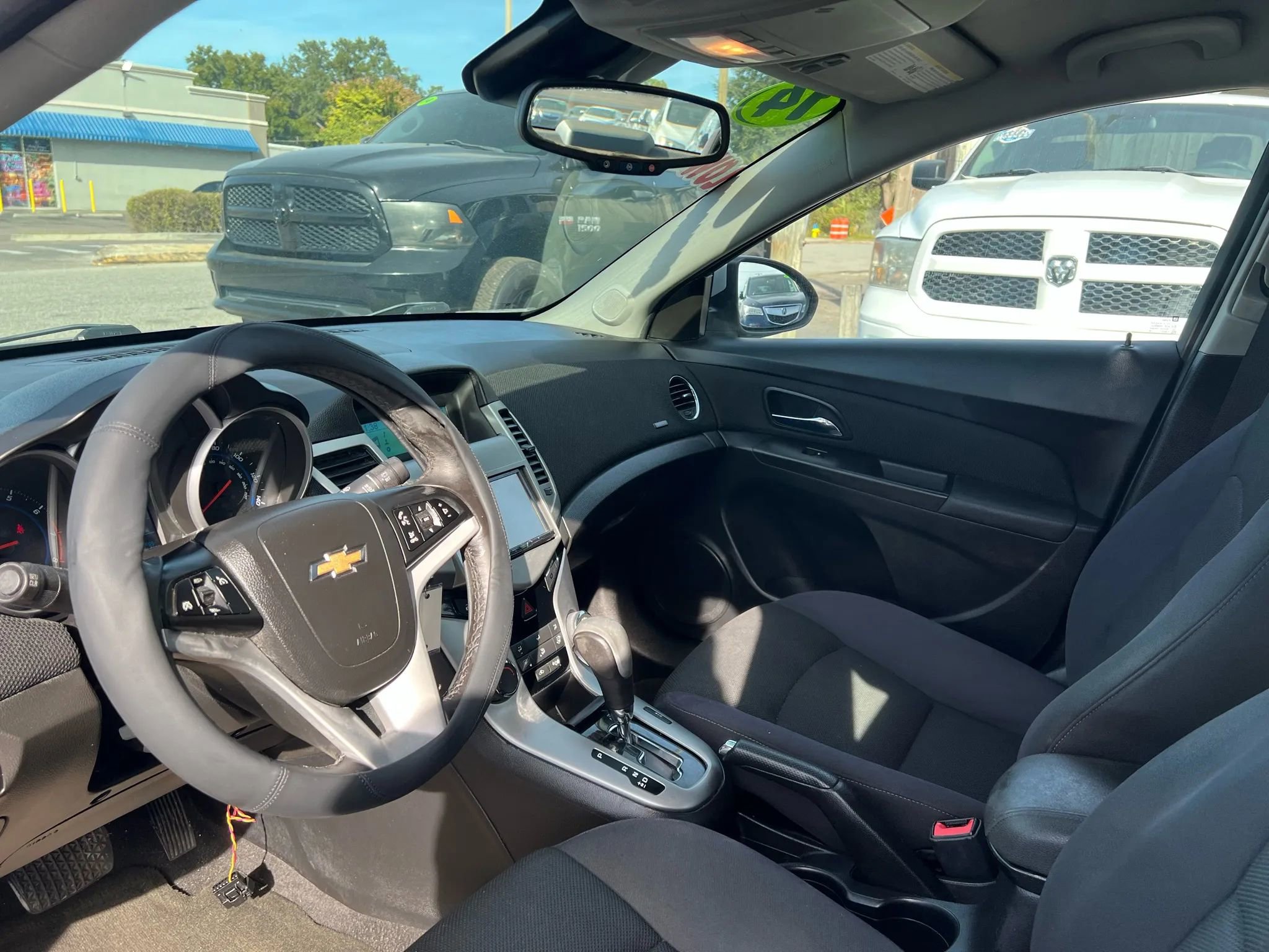 Used 2014 Chevrolet Cruze LT FWD image 9
