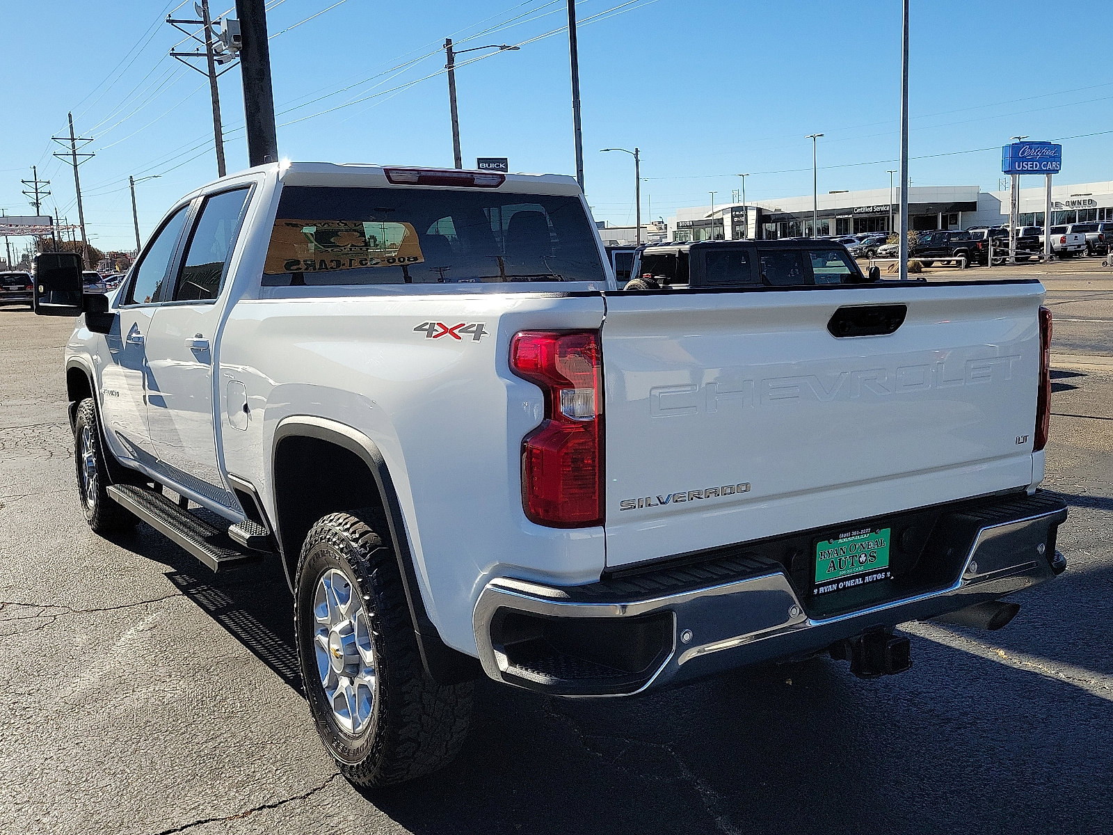 Used 2023 Chevrolet Silverado 2500 LT w/ Convenience Package image 5