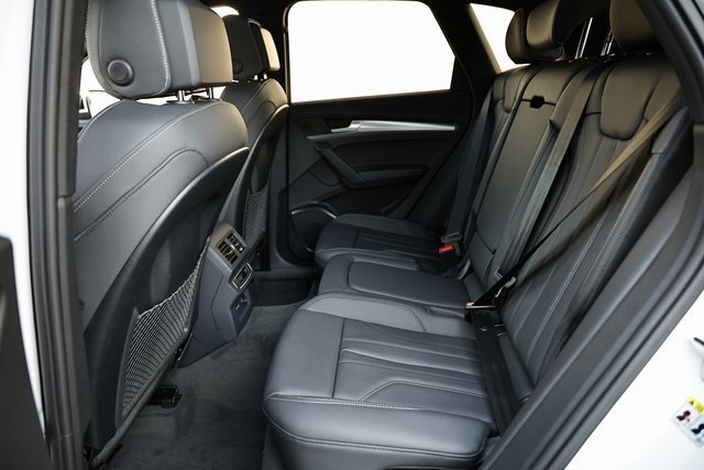 New 2025 Audi Q5 2.0T Premium image 26