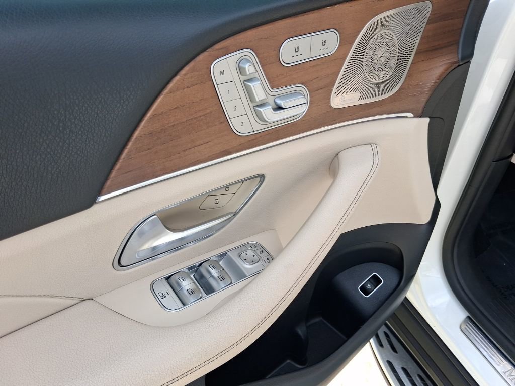 Used 2021 Mercedes-Benz GLE 350 4MATIC image 16