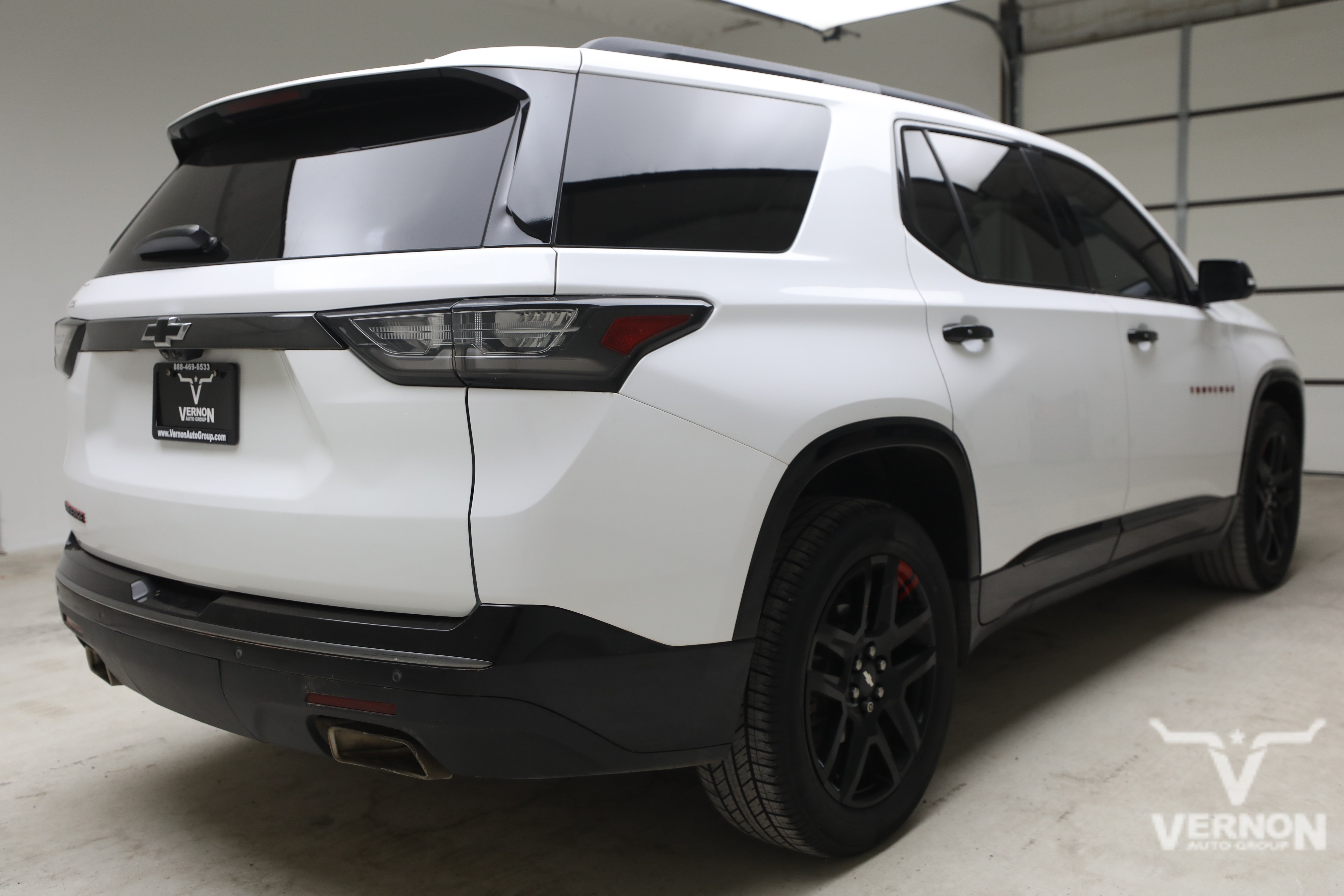 Used 2020 Chevrolet Traverse Premier w/ Redline Edition AWD/4WD image 5