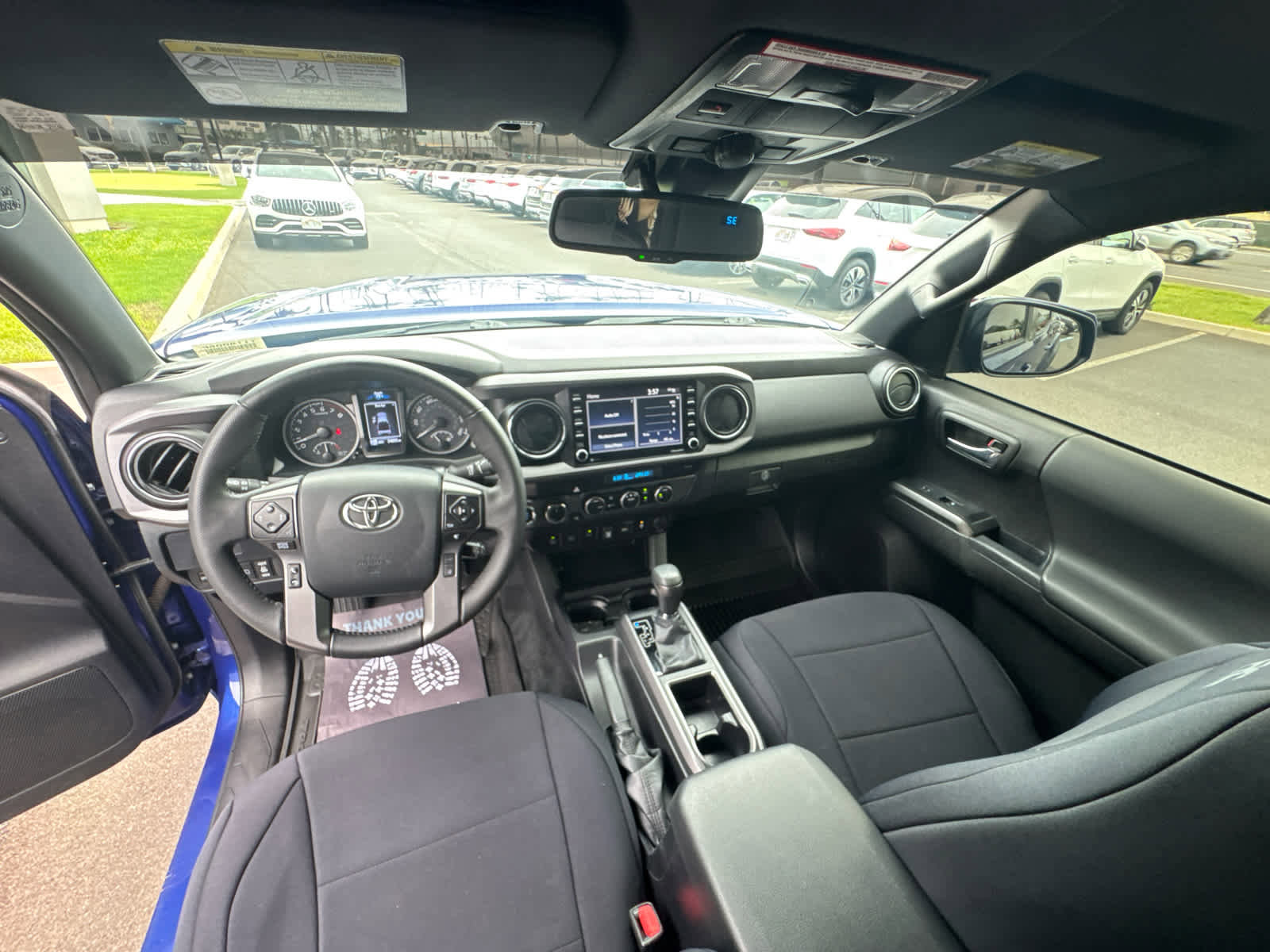 Used 2023 Toyota Tacoma TRD Off-Road AWD/4WD image 17