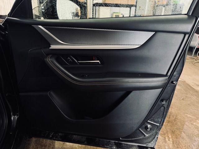 Used 2025 MAZDA CX-90 3.3 Turbo w/ Preferred Package image 15