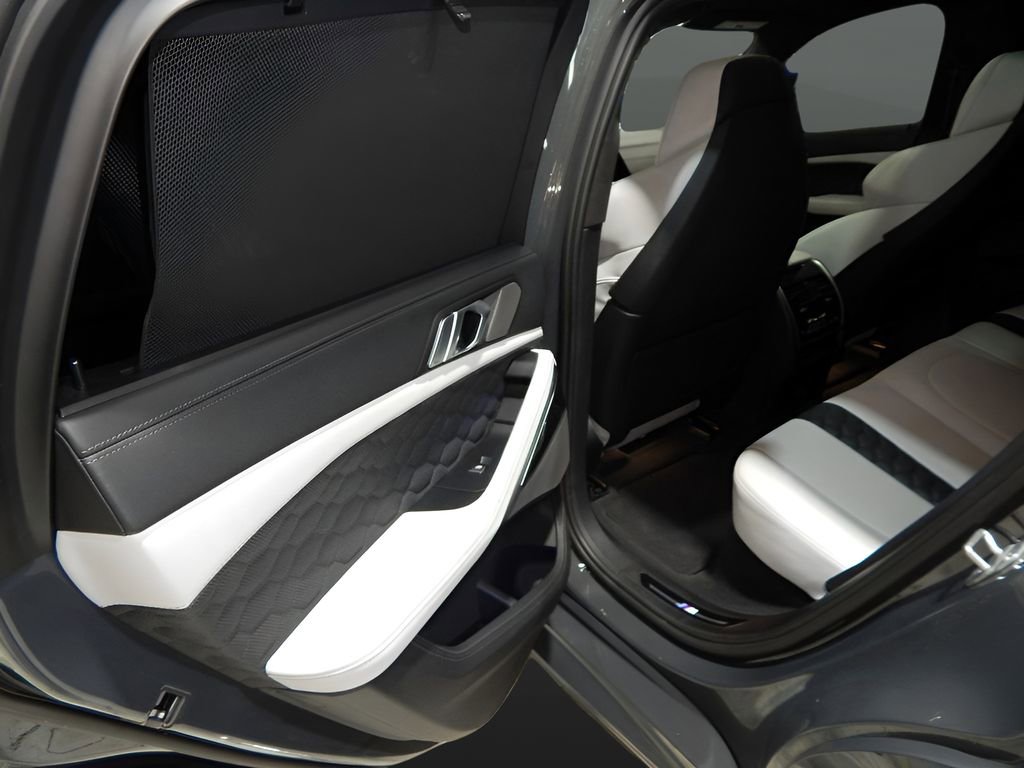 Used 2023 BMW X6 M w/ Competition Package image 27