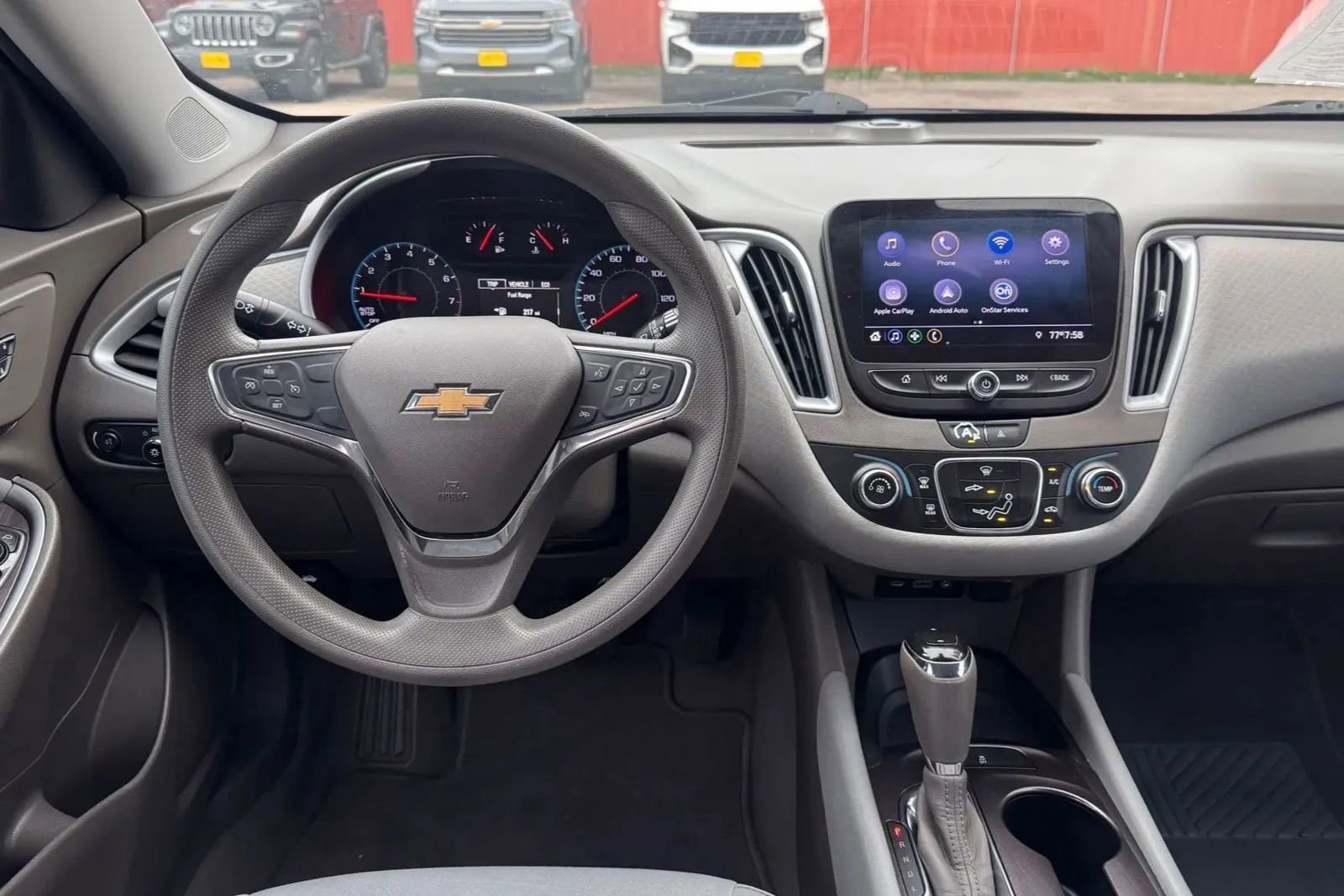 Used 2020 Chevrolet Malibu LS image 9