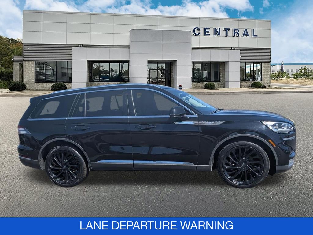 Used 2020 Lincoln Aviator Reserve w/ Equipment Group 202A image 7