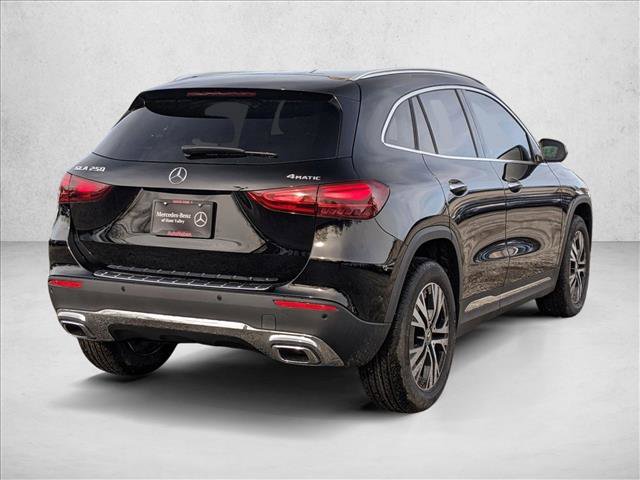 Certified 2025 Mercedes-Benz GLA 250 4MATIC image 2