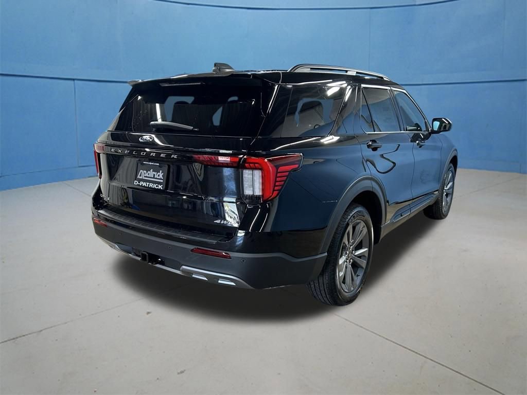 New 2026 Ford Explorer Active AWD/4WD image 11