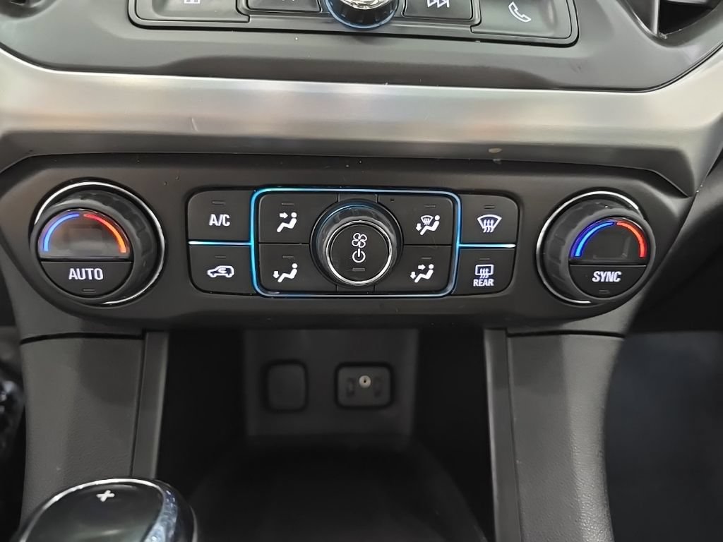 Used 2018 GMC Acadia SLE FWD image 24