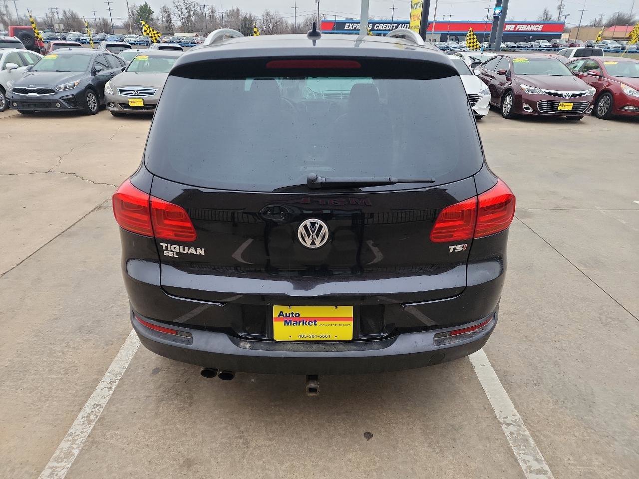 Used 2016 Volkswagen Tiguan SEL FWD image 6