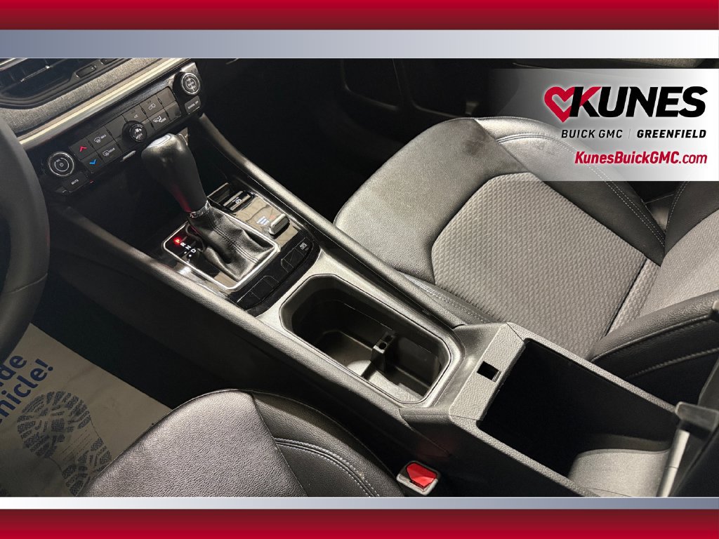 Used 2024 Jeep Compass Latitude AWD/4WD image 28