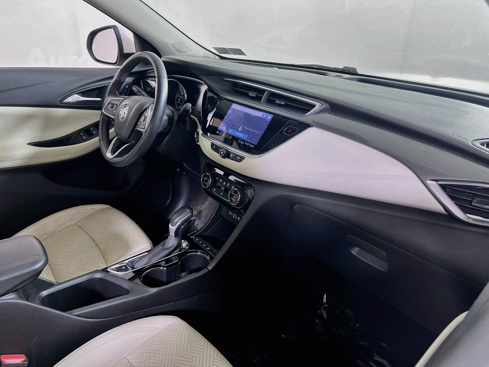 Used 2020 Buick Encore GX Essence w/ Experience Buick Package AWD/4WD image 29
