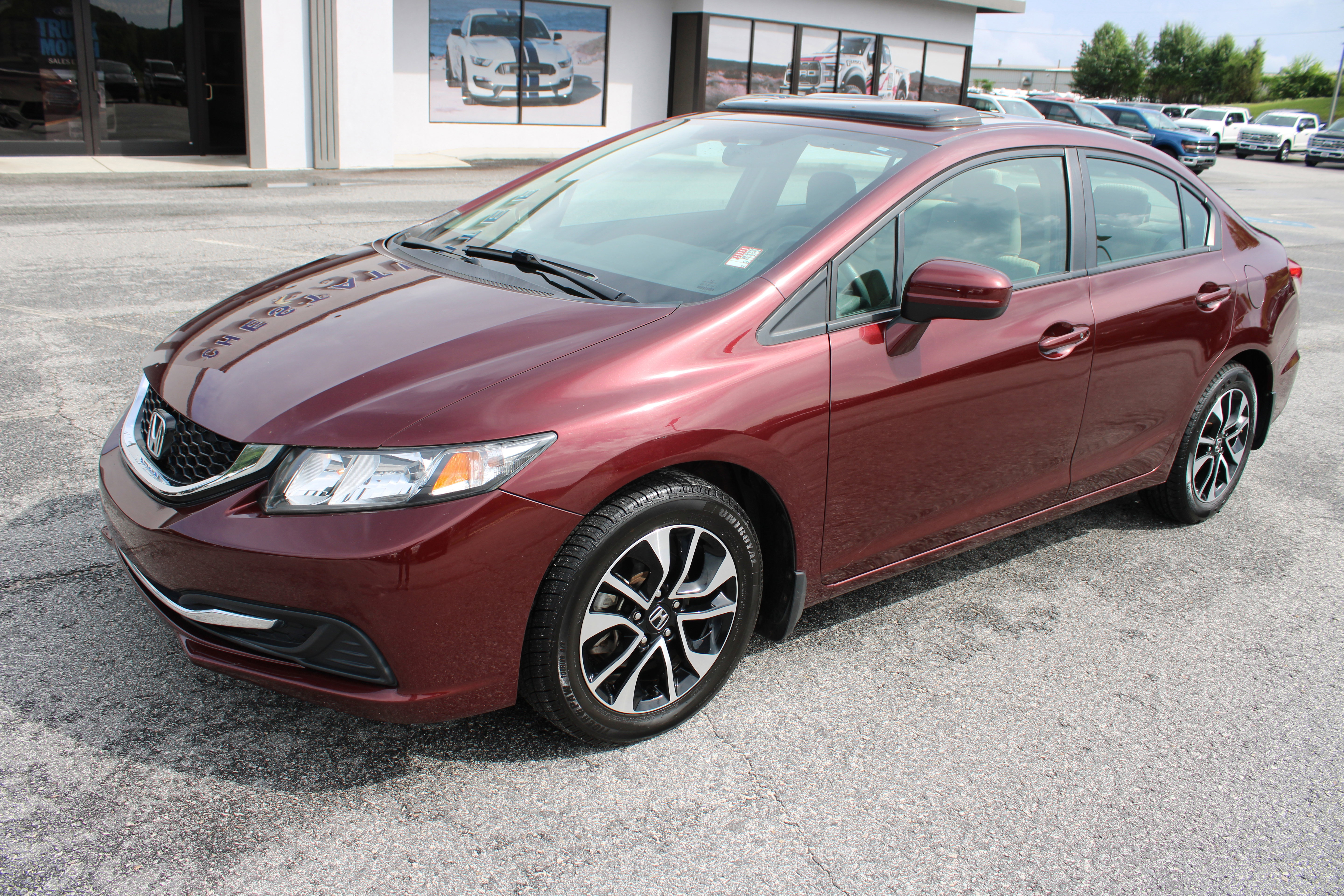 Used 2015 Honda Civic EX image 2
