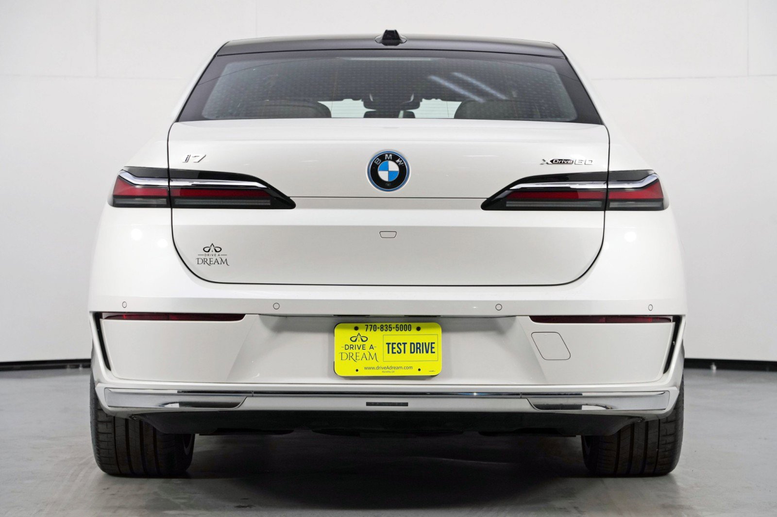 Used 2023 BMW i7 xDrive60 AWD/4WD image 71