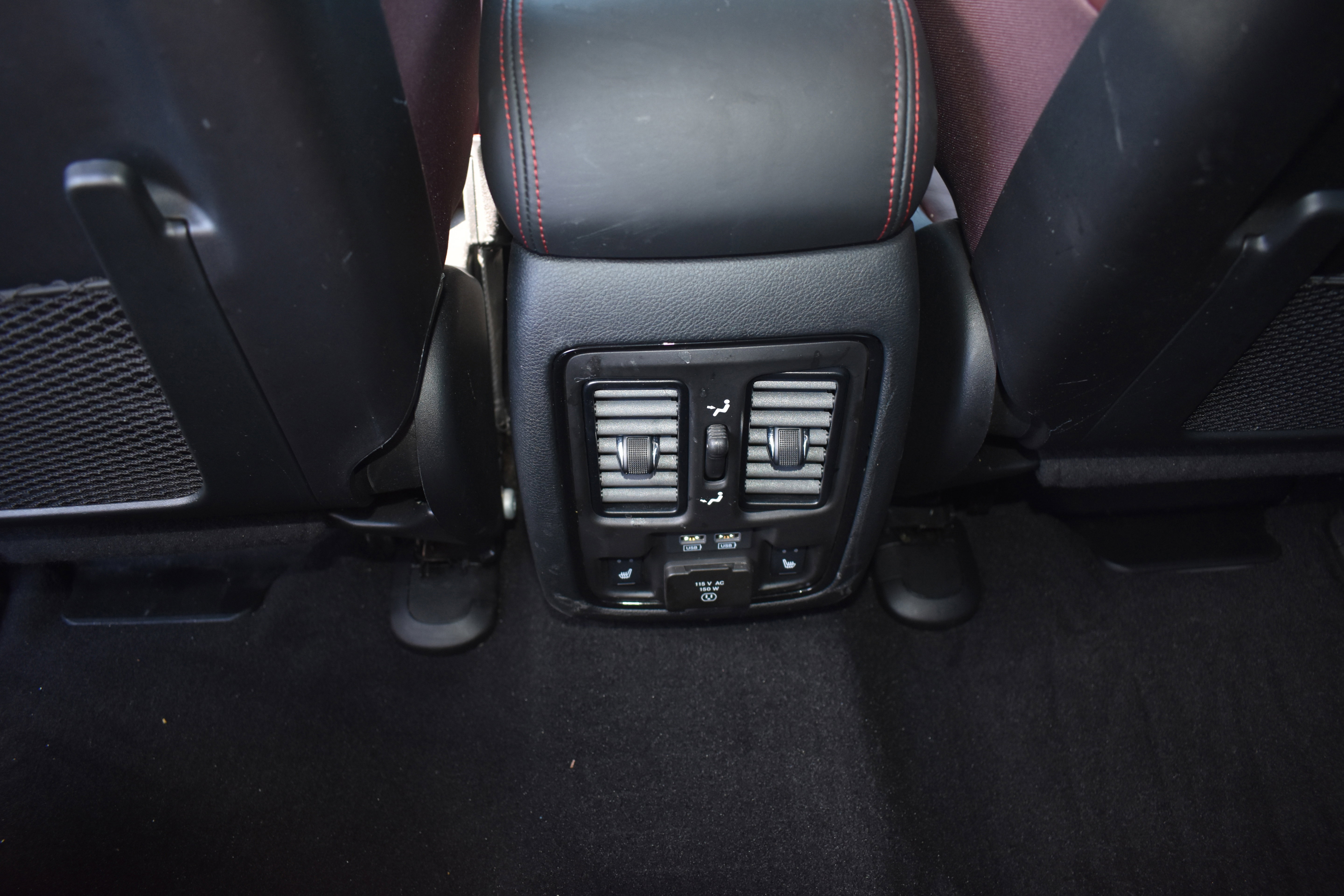 Used 2024 Dodge Durango GT image 29