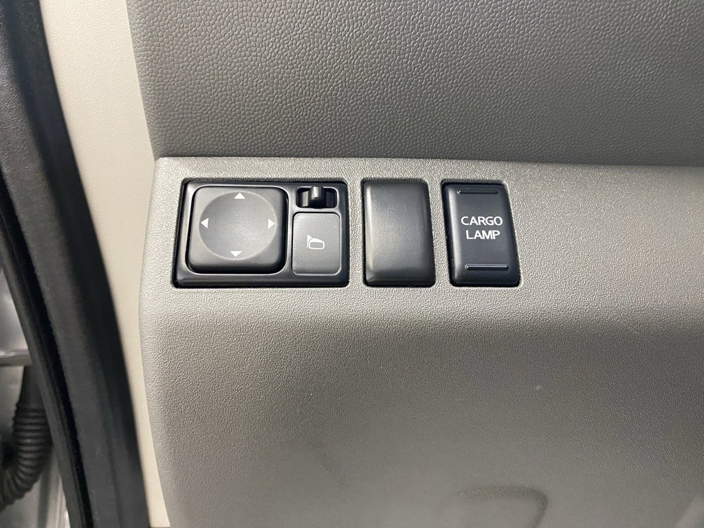 Used 2020 Nissan Frontier SV image 28