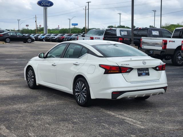 Used 2023 Nissan Altima 2.5 SV image 4