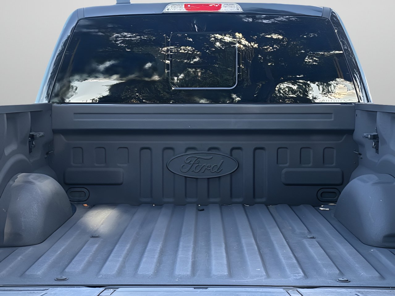 Used 2023 Ford F150 Platinum w/ Equipment Group 701A High image 8