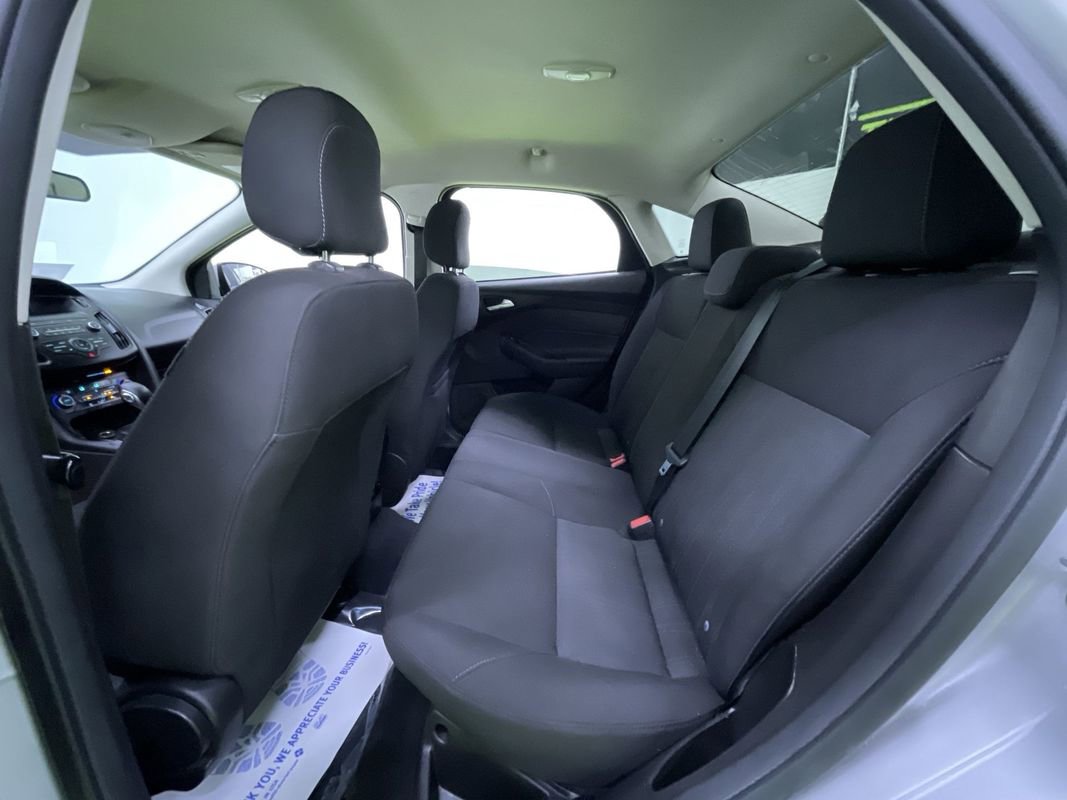 Used 2018 Ford Focus SE image 26