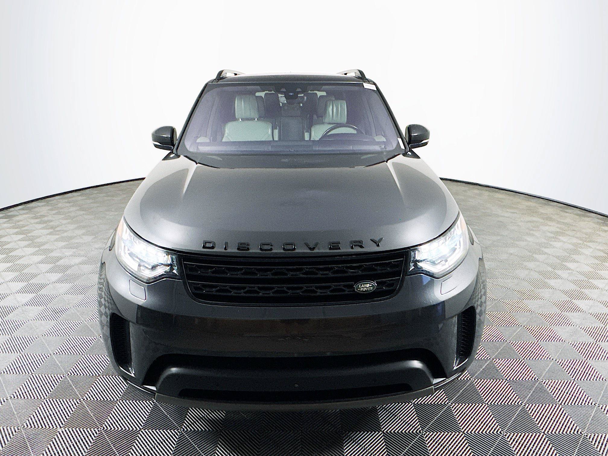 Used 2019 Land Rover Discovery HSE Luxury AWD/4WD image 2